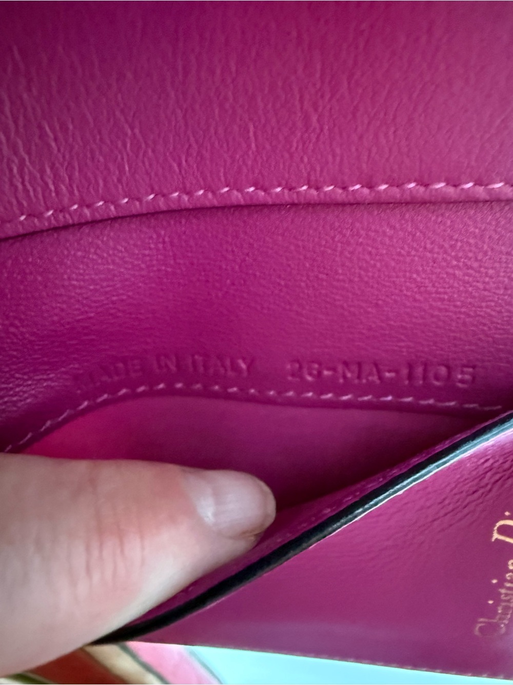 Christian Dior Black & Fuchsia Leather Wallet with Gold Logo - Picture 4 of 8